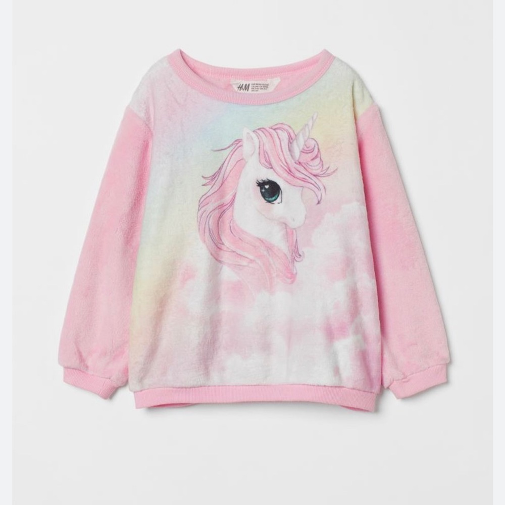 H&M Fleece 2 Sweater Bundle size 5T/6